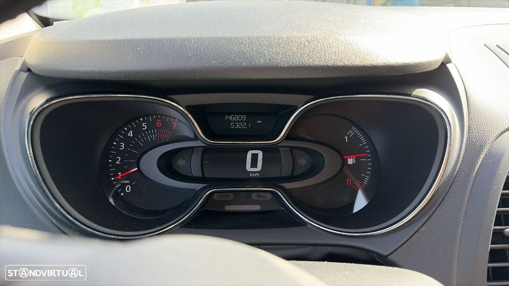 Renault Captur 0.9 TCE Exclusive - 4