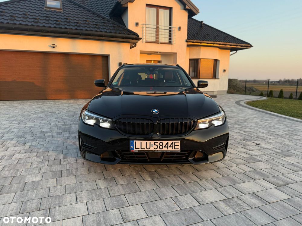 BMW Seria 3 320d Sport Line Shadow - 2