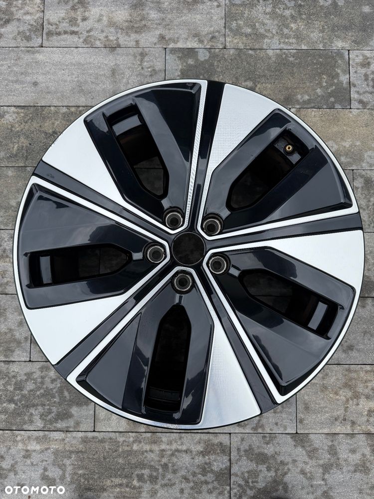 POLESTAR 2 20-> felga aluminiowa tył 9x19'' et53 5x108 ORG - 1