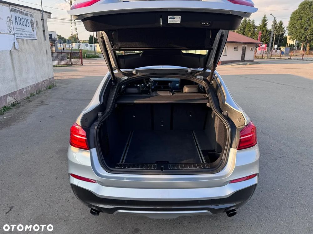 BMW X4 - 16