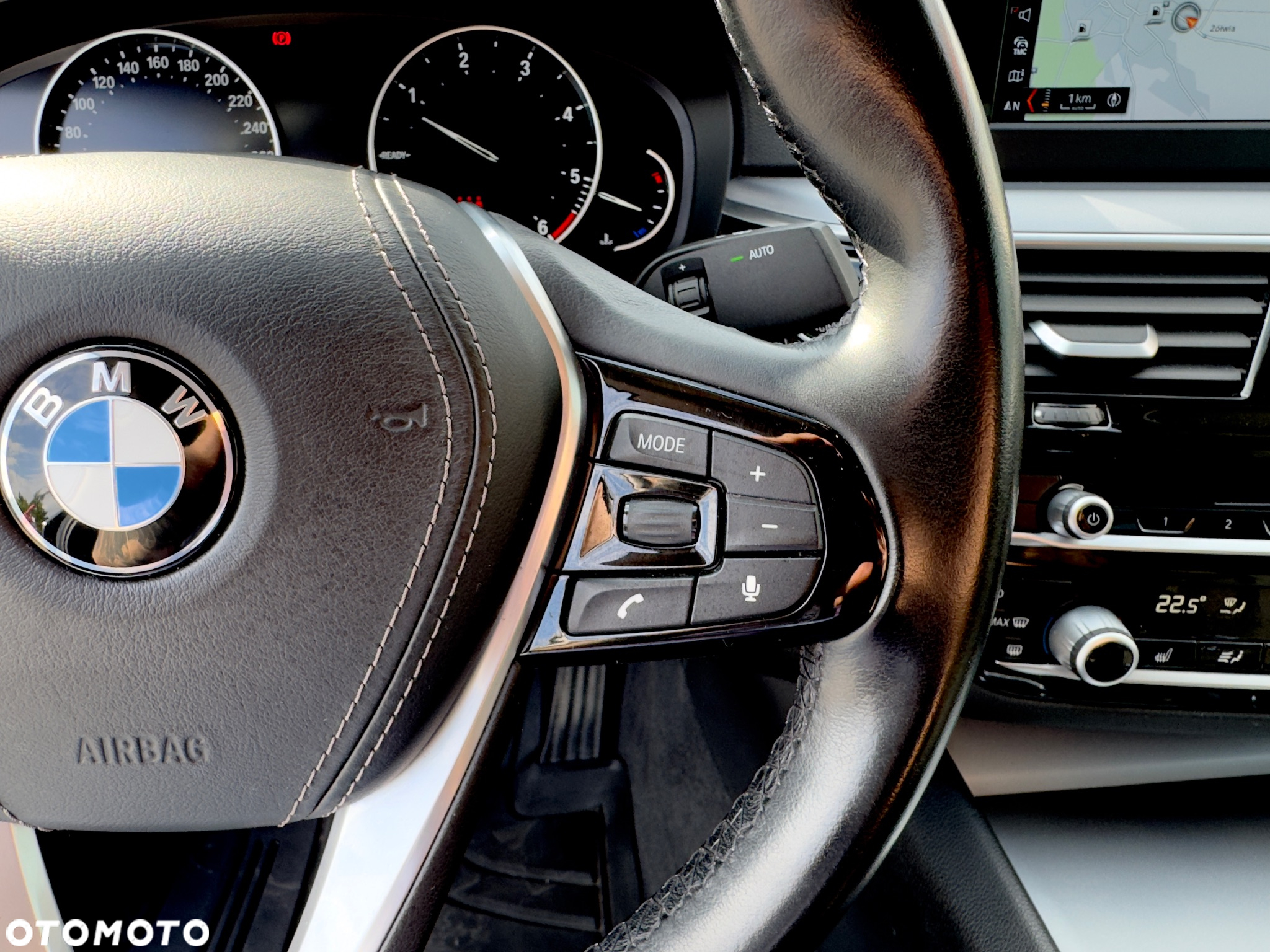 BMW Seria 5 520d Luxury Line - 9