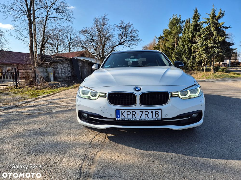 BMW Seria 3 318i Sport Line - 27