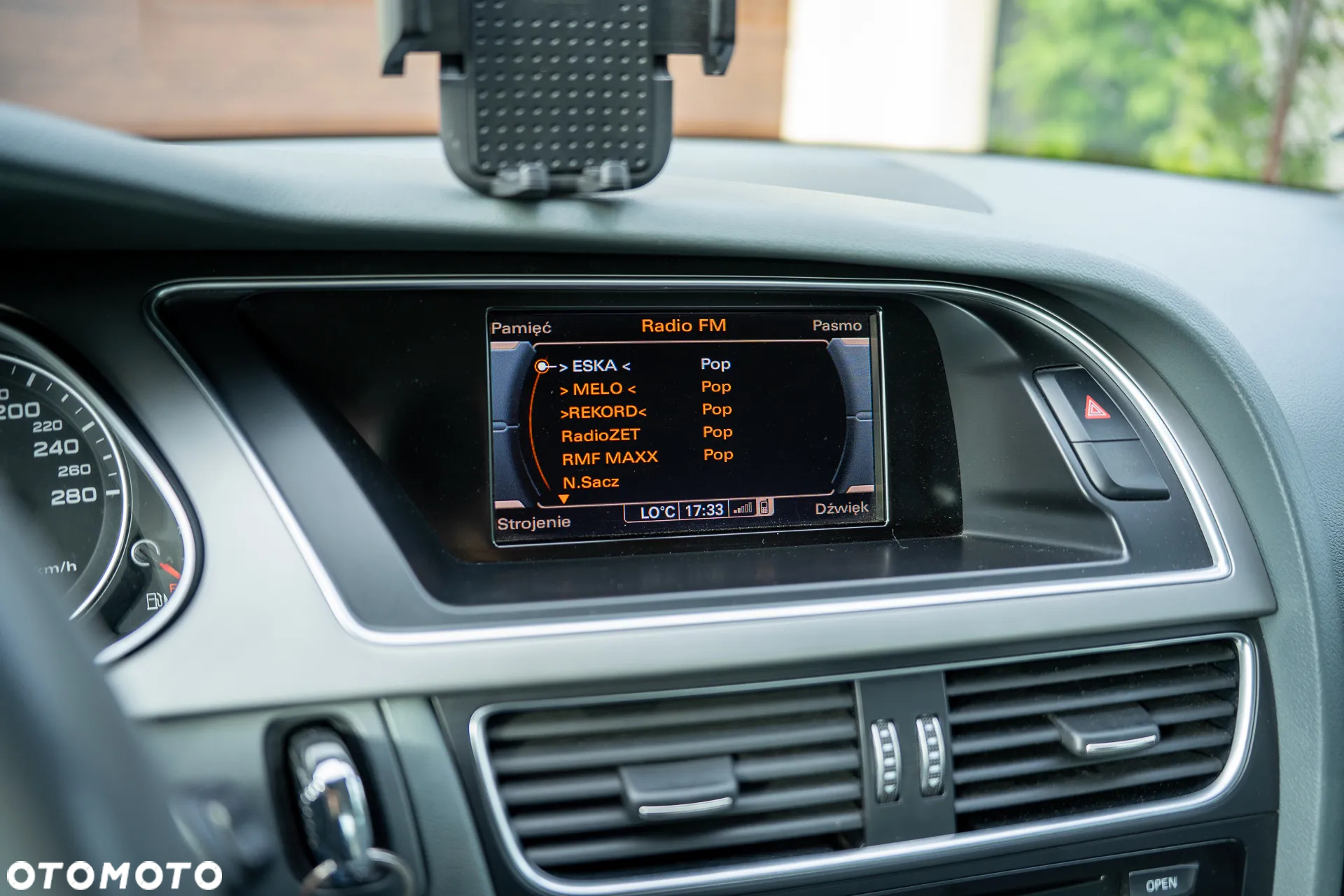 Audi A4 2.0 TDI 112g - 31