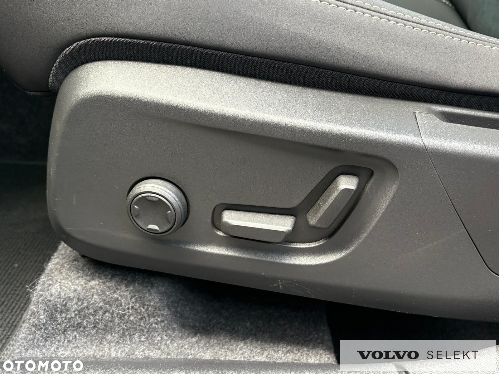 Volvo XC 40 - 15