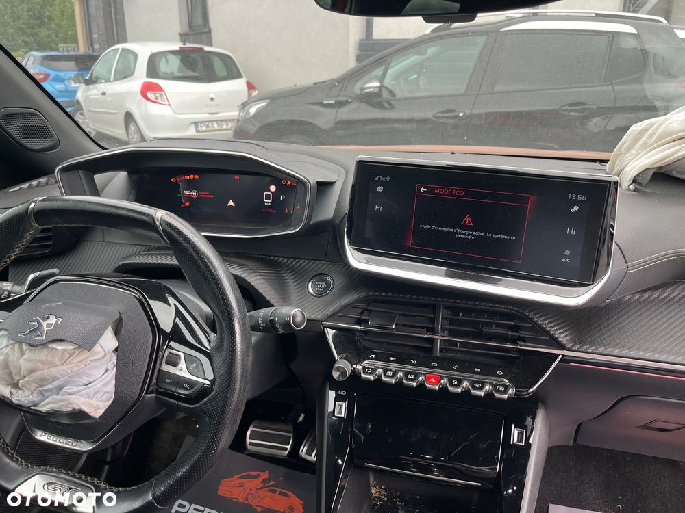 Peugeot 2008 1.5 BlueHDi GT Line S&S EAT8 - 12