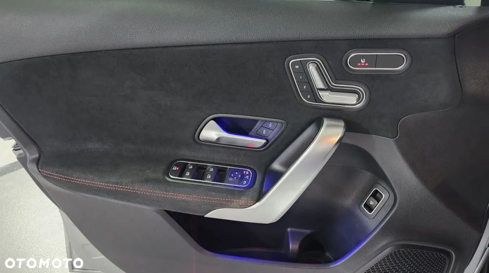 Mercedes-Benz Klasa A AMG 35 4Matic AMG Speedshift DCT 7G AMG Edition 55 - 13