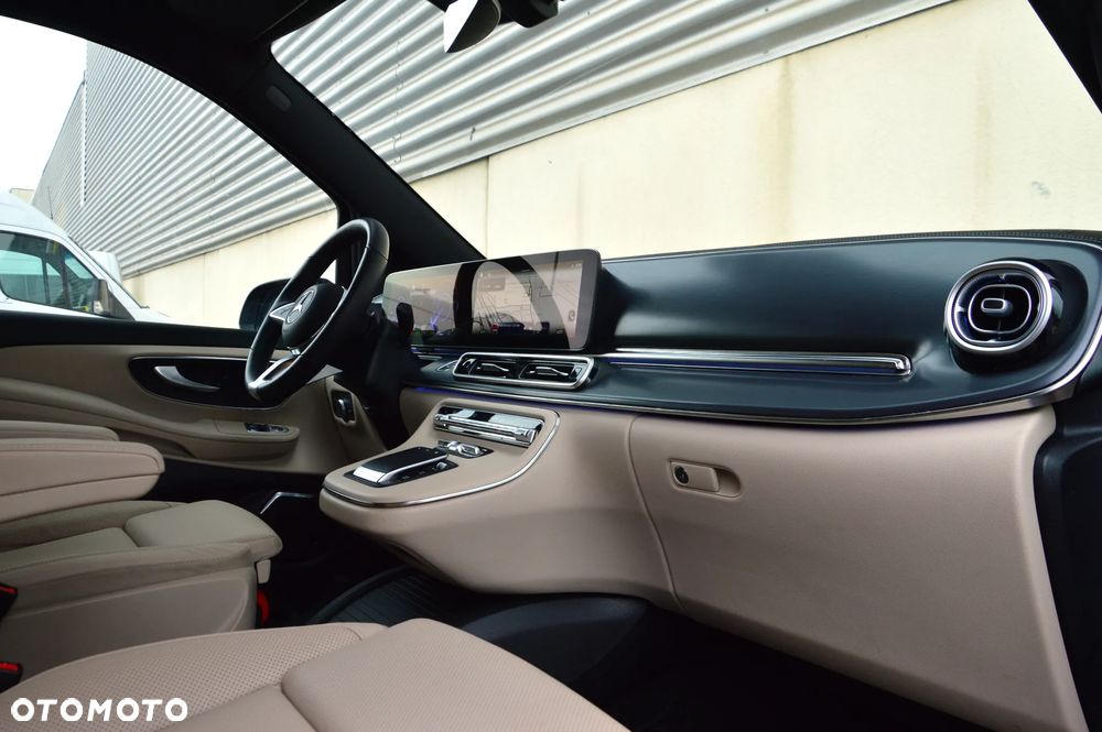 Mercedes-Benz EQV 300 90kWh - 21