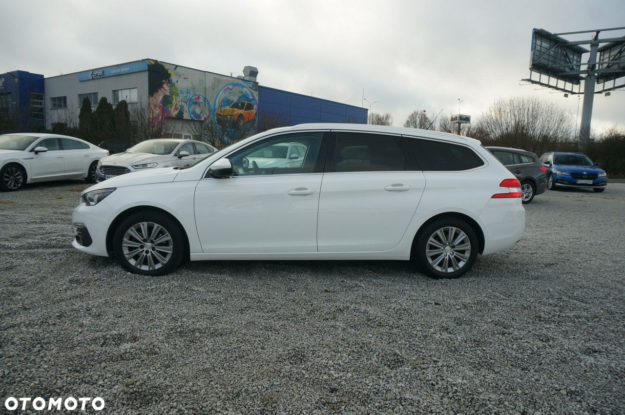 Peugeot 308 1.5 BlueHDi Allure Pack S&S EAT8 - 10