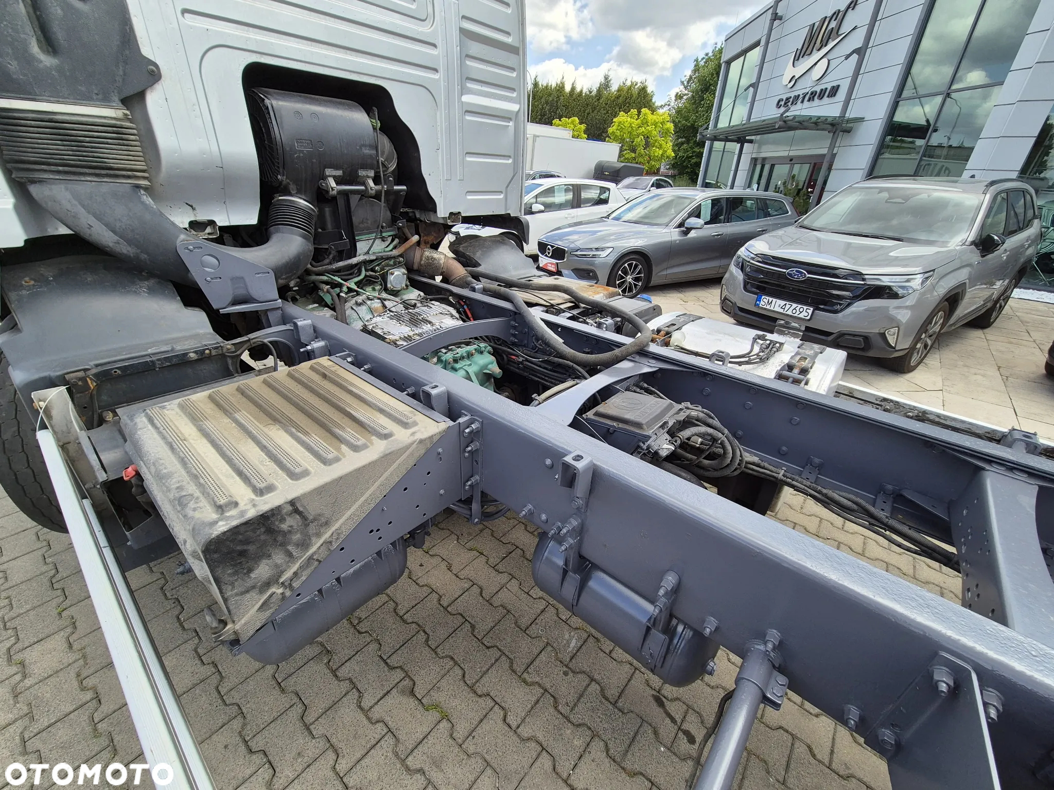 Volvo FM 420 / RAMA DO ZABUDOWY / ODNOWIONA / NISKIE MOTOGODZINY / SPRAWNA / EURO 5 / DŁ. RAMY 6.05m / OKAZJA - 16
