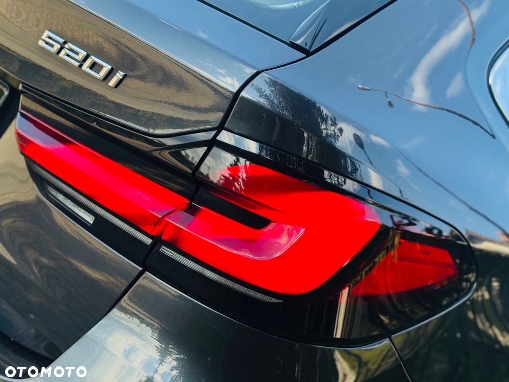 BMW Seria 5 520i mHEV Luxury Line sport - 28