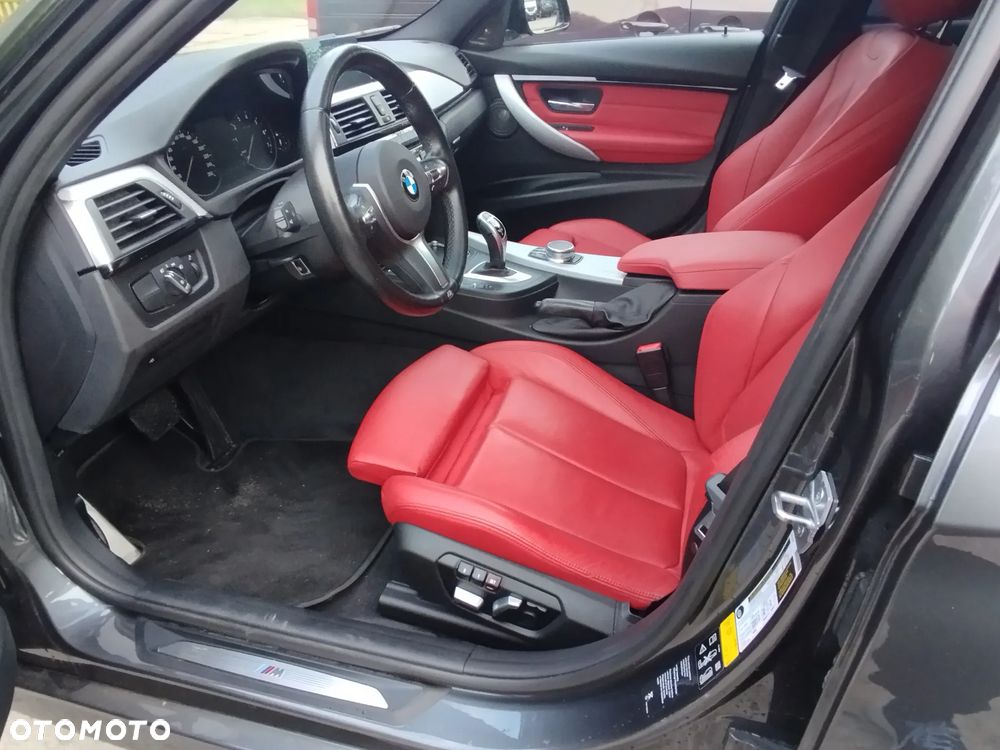 BMW Seria 3 340i GPF xDrive M Sport Shadow sport - 26