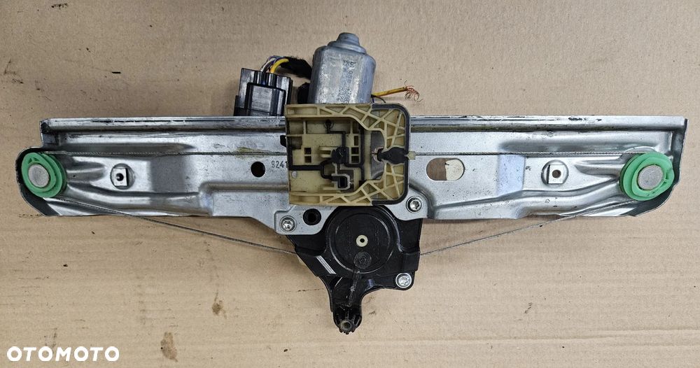 Ford Focus MK3 III mechanizm podnośnik szyby tył tylnej prawy lewy - 4