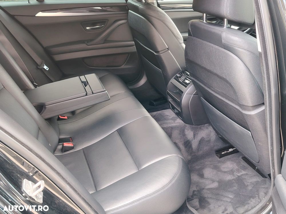BMW Seria 5 520d xDrive Aut. Luxury Line - 12