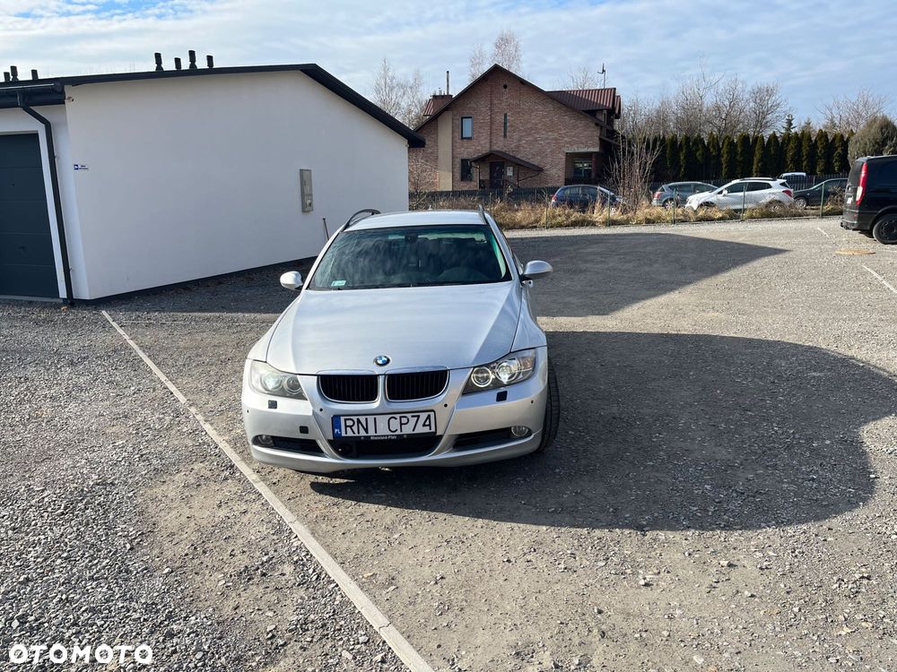 BMW Seria 3 - 1