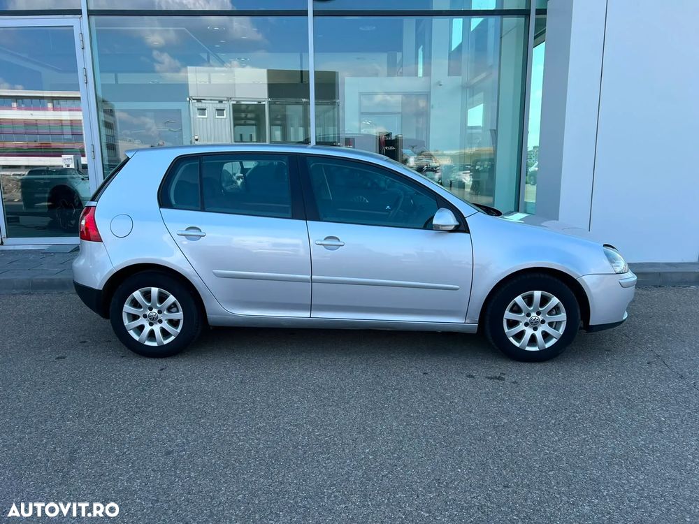 Volkswagen Golf 1.9 TDI Comfortline DSG - 3
