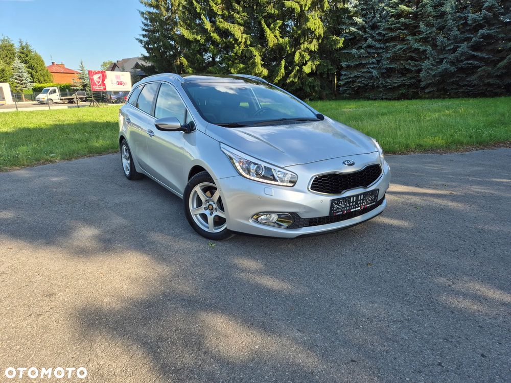 Kia Ceed - 1