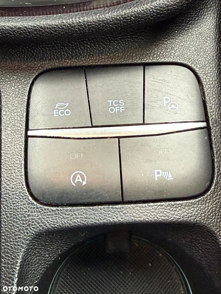 Ford Fiesta 1.0 EcoBoost S&S VIGNALE - 29