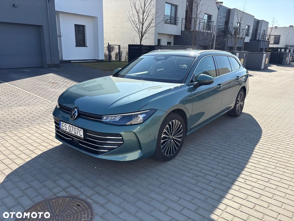 Volkswagen Passat - 3