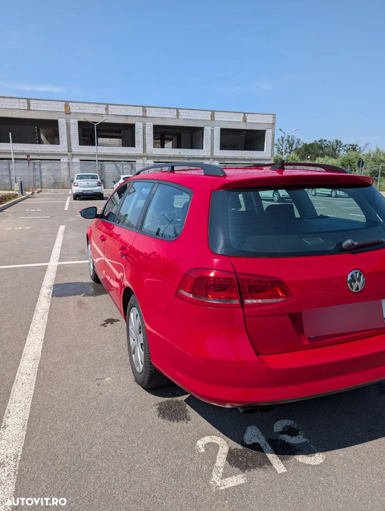 Volkswagen Passat Variant 2.0 Blue TDI DSG SCR Highline - 3
