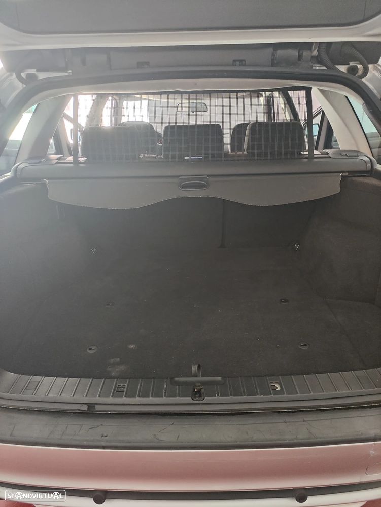 BMW 320 d Touring - 9