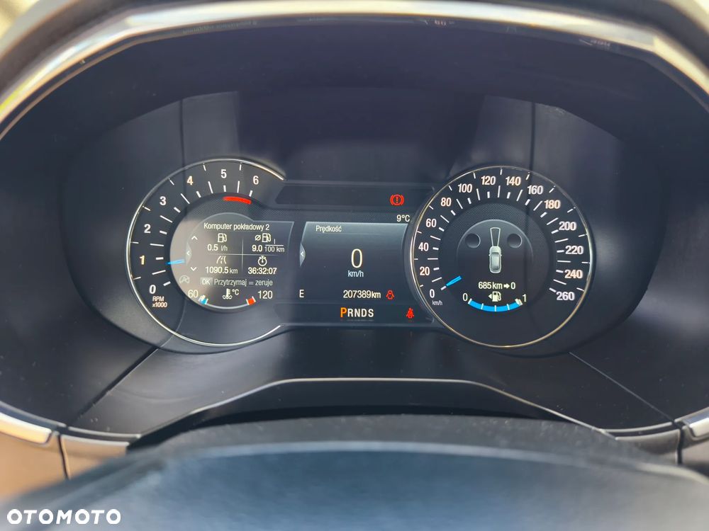 Ford S-Max - 16