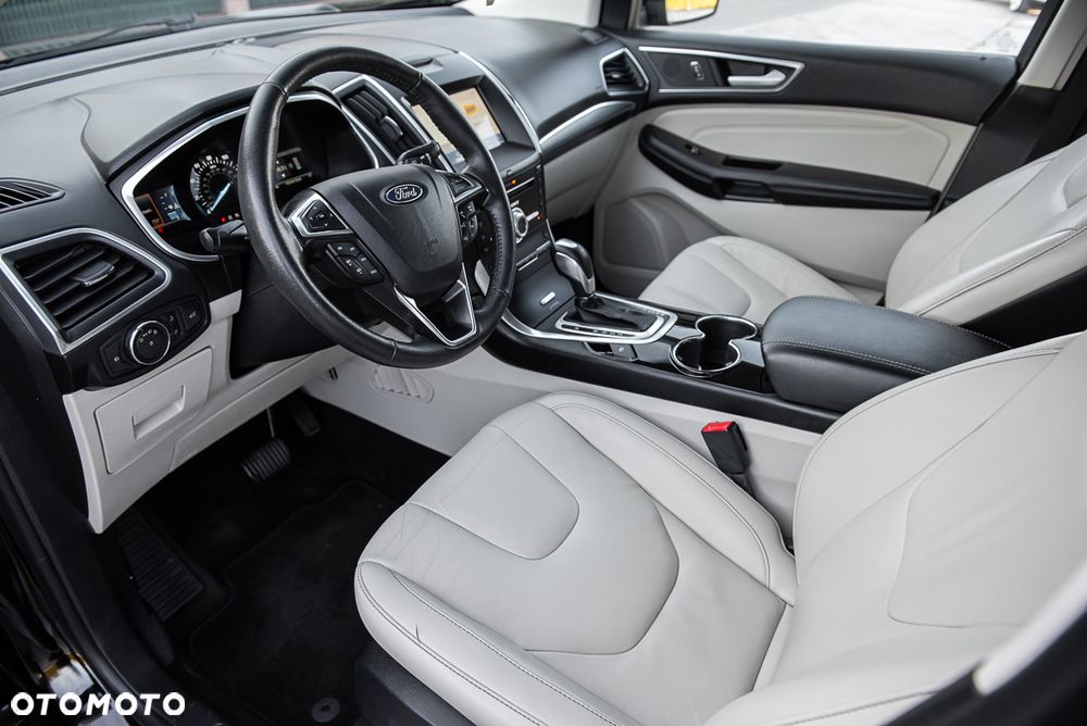 Ford Edge - 5