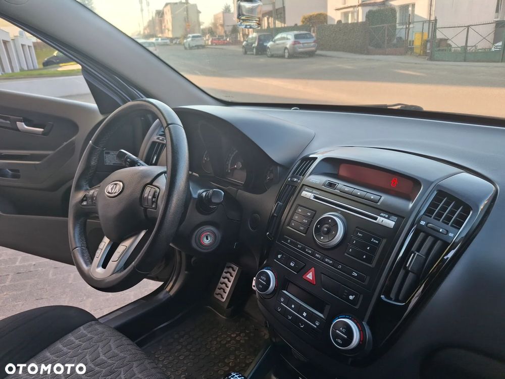 Kia Ceed 1.6 Crdi Comfort - 19