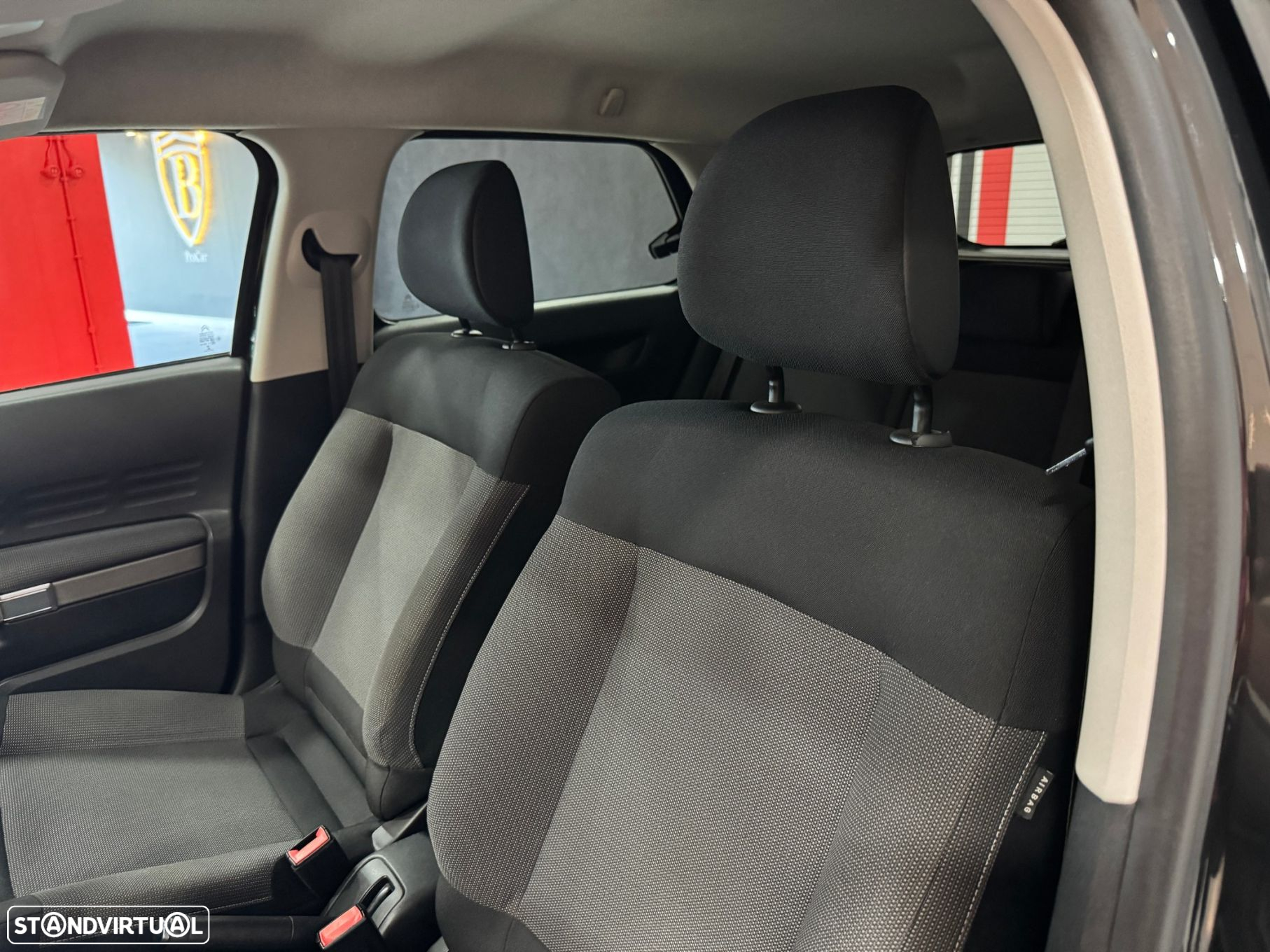 Citroën C4 Cactus 1.6 BlueHDi Feel - 23