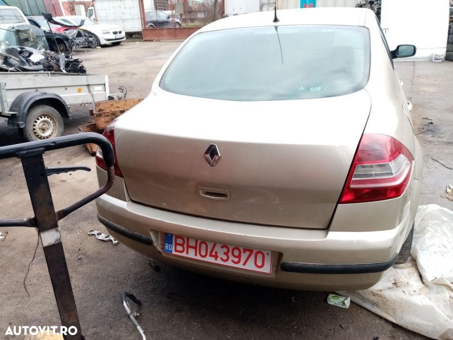 Dezmembrez renault megane 1.5 dci - 4