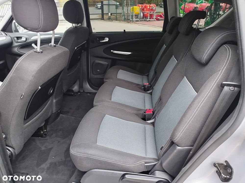Ford S-Max 2011