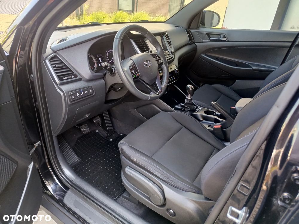Hyundai Tucson blue 1.7 CRDi 2WD Passion Plus - 9