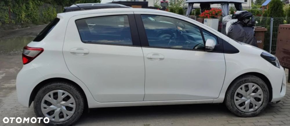 Toyota Yaris 1.0 VVT-i - 4