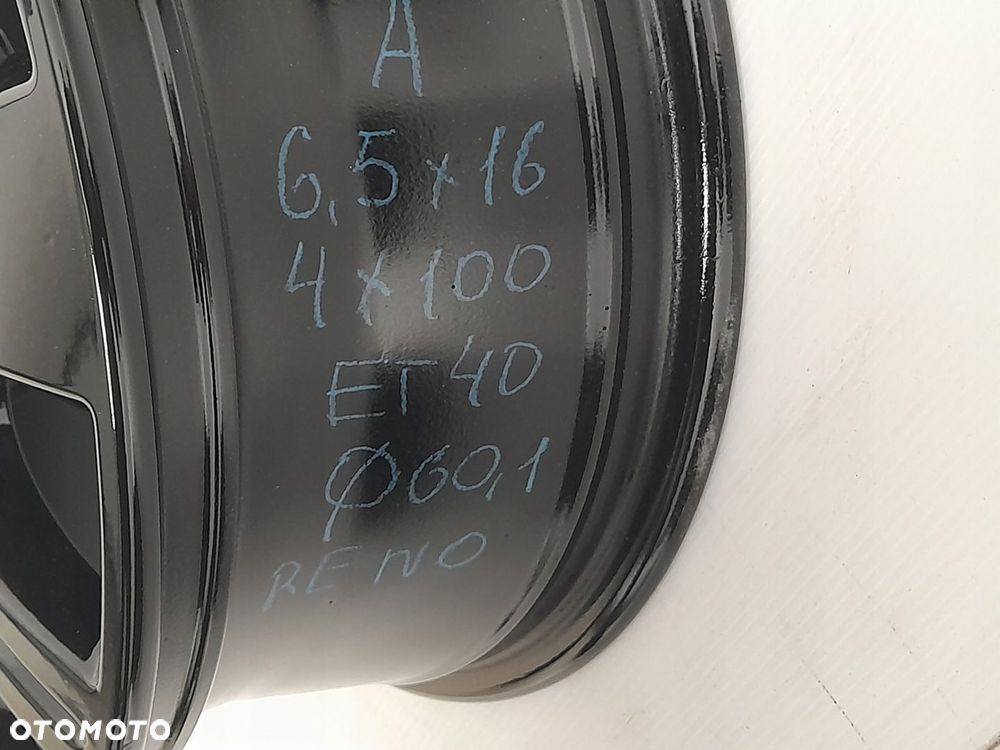 Felgi aluminiowe Renault 6.5 x 16 5x114.3 ET 40 - 6