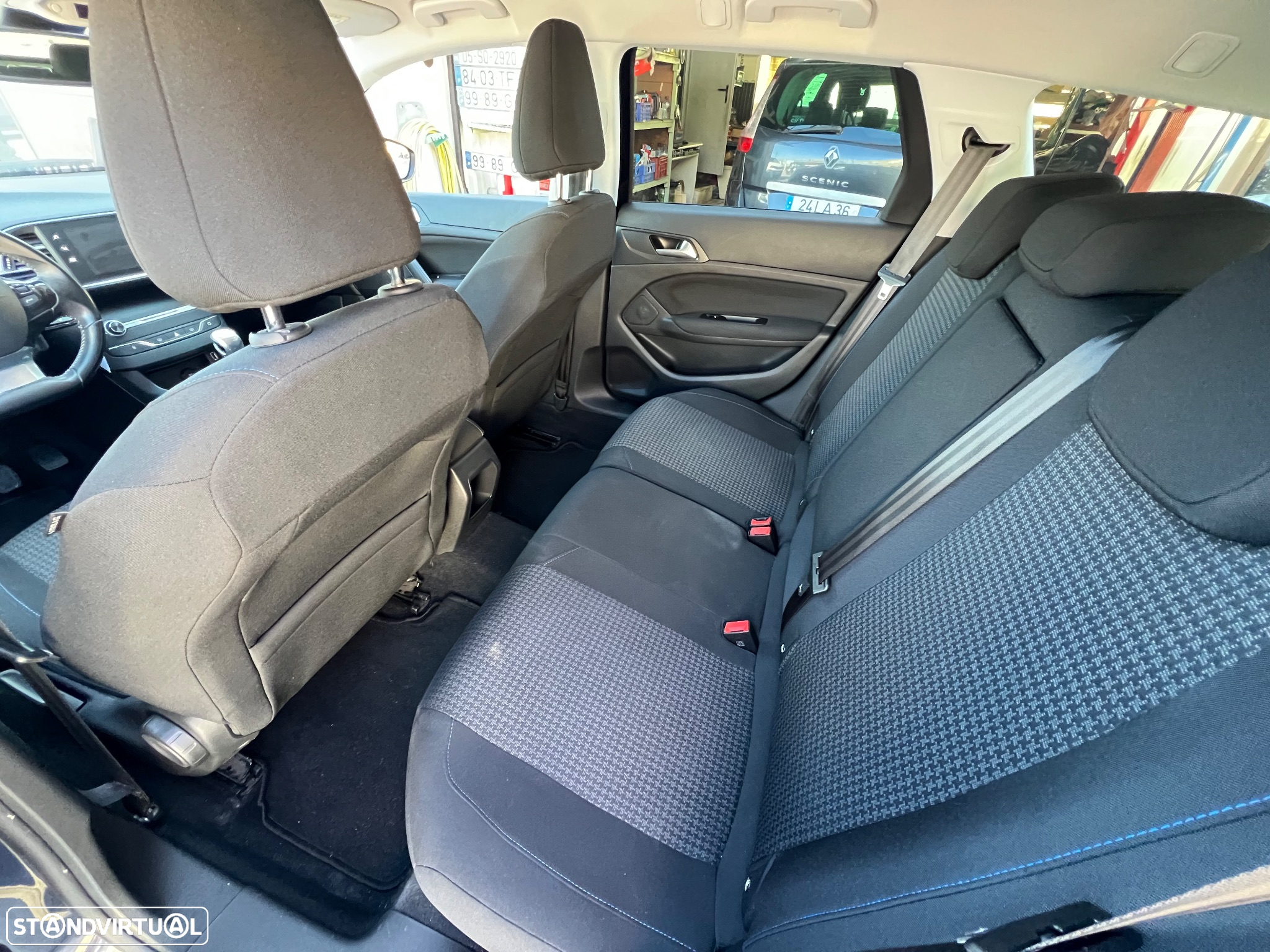 Peugeot 308 SW 1.5 BlueHDi Style - 12
