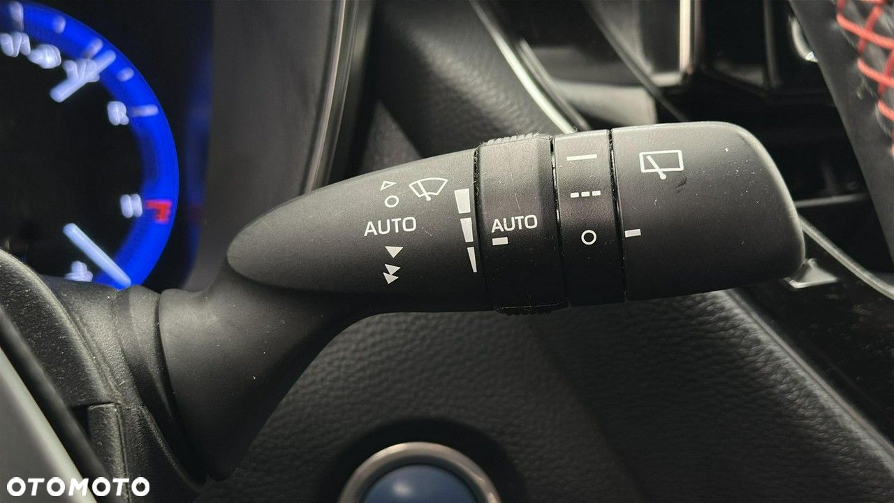 Toyota Corolla 2.0 Hybrid GR Sport - 25