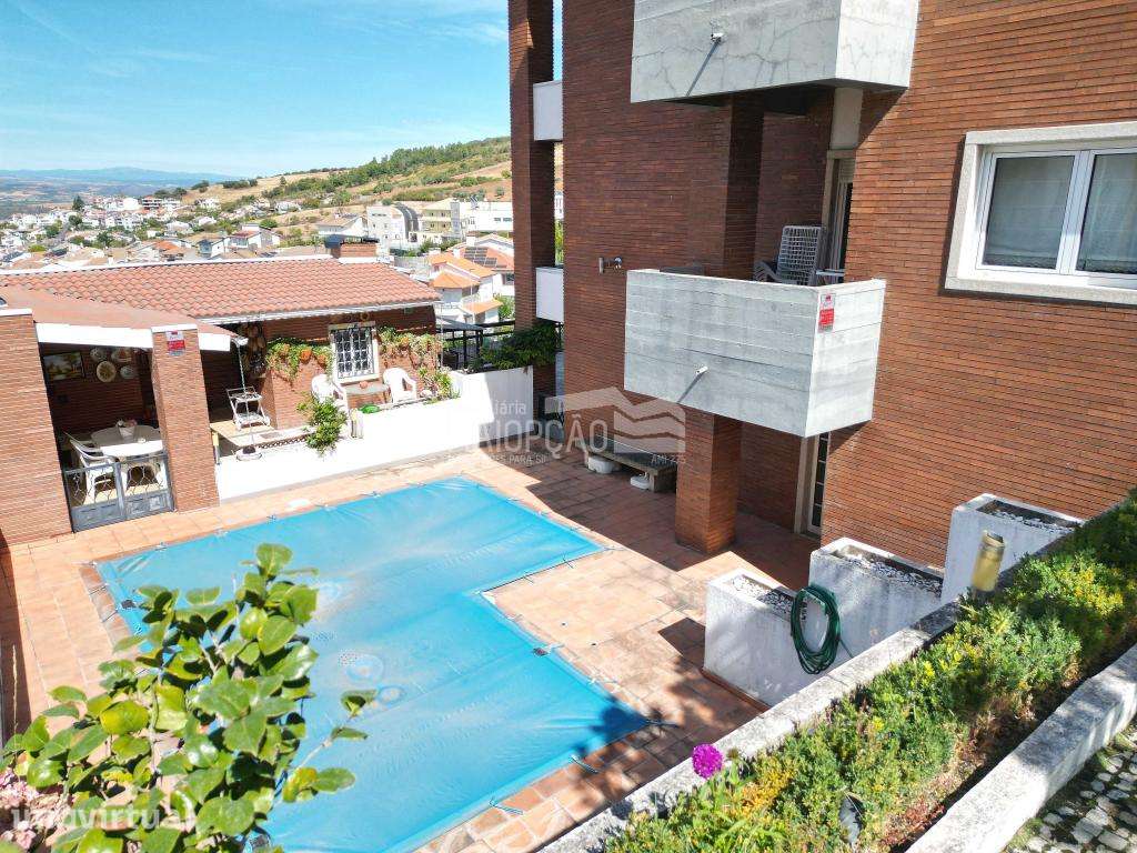 Exclusivo! Moradia de Sonho à Venda em Bragança - Grande imagem: 2/23