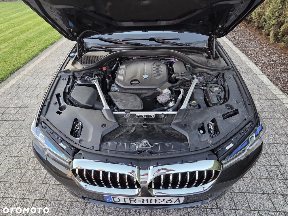 BMW Seria 5 520d Luxury Line - 29