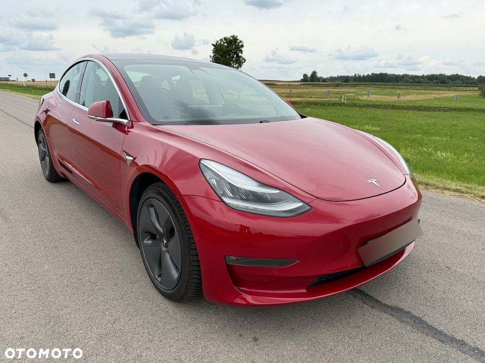 Tesla Model 3 Langstreckenbatterie Allradantrieb Dual Motor - 10