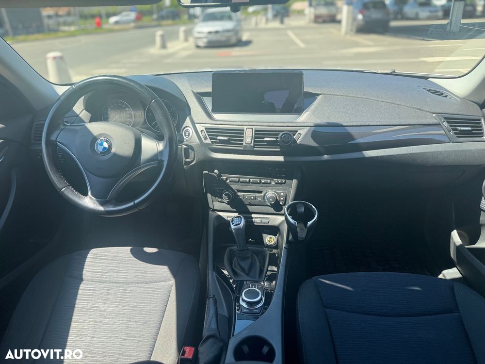 BMW X1 sDrive18d - 8