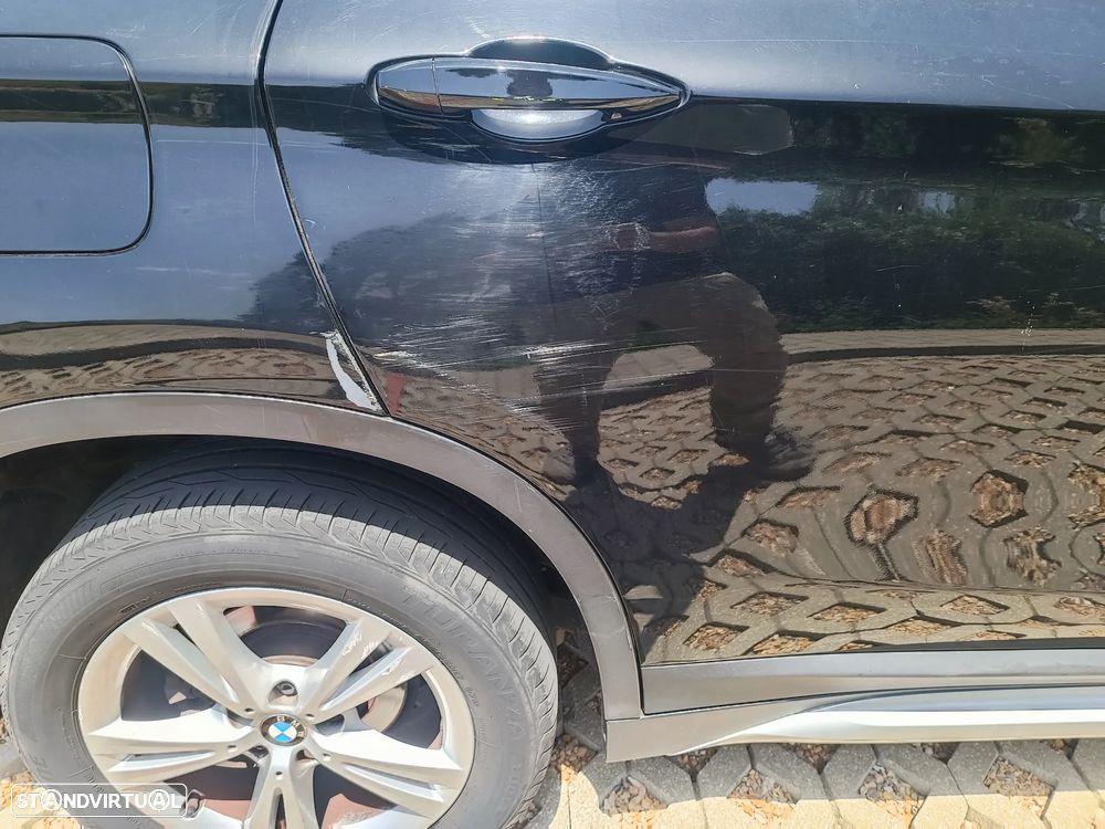 BMW X1 18 d sDrive Line Sport - 16
