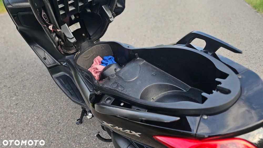 Yamaha X-max - 7