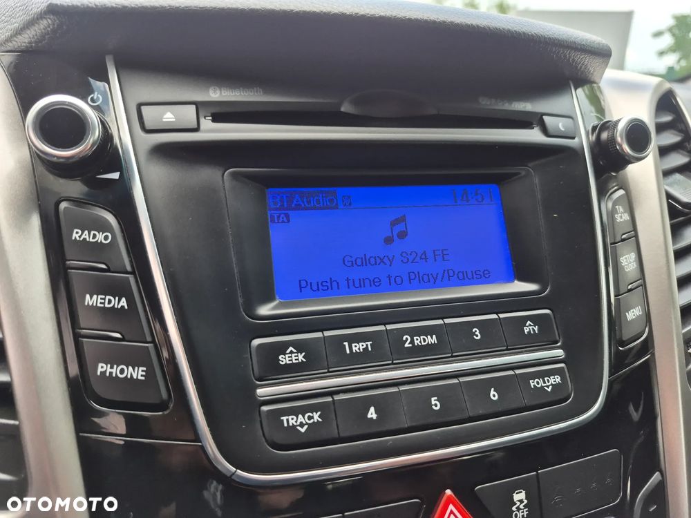 Hyundai i30 blue Kombi 1.6 GDi Trend - 21