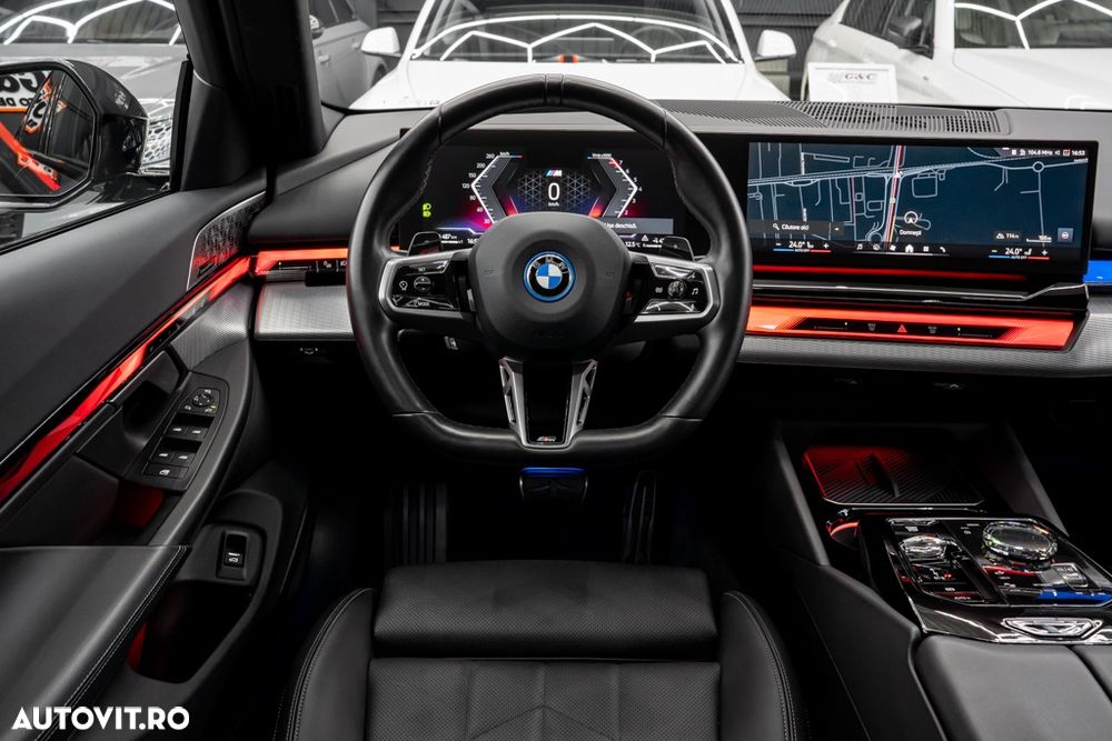 BMW Seria 5 550e xDrive Aut. - 9