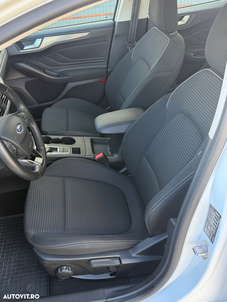 Ford Focus 1.5 EcoBlue Titanium - 30