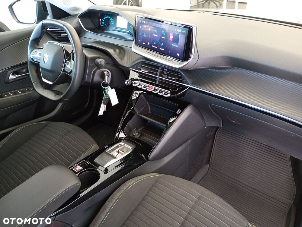 Peugeot 208 50kWh Active - 21
