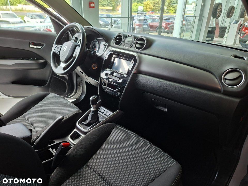 Suzuki Vitara - 7