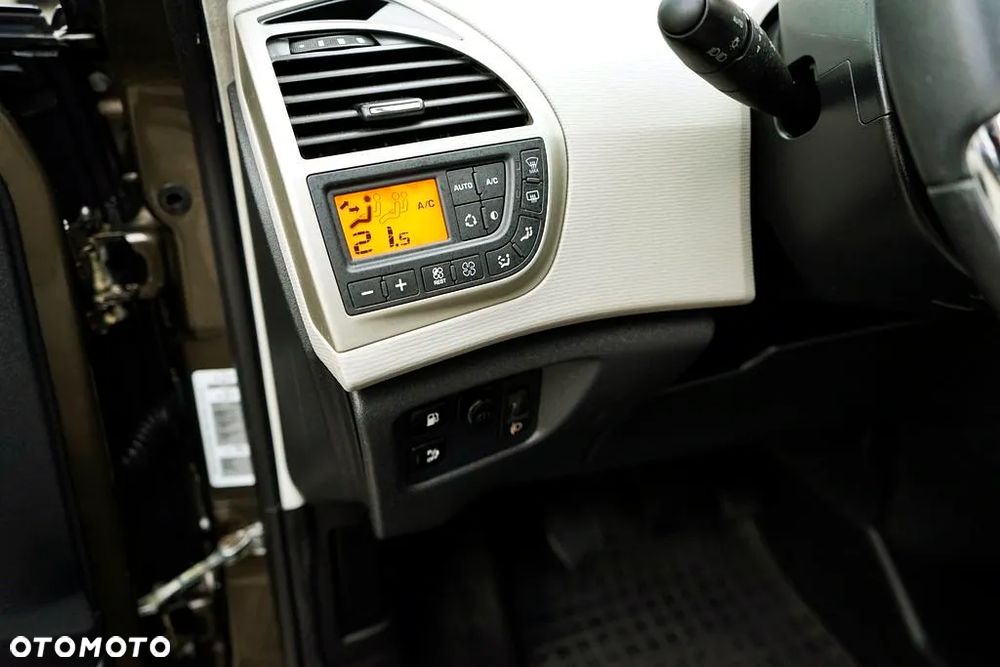 Citroën C4 Picasso - 18