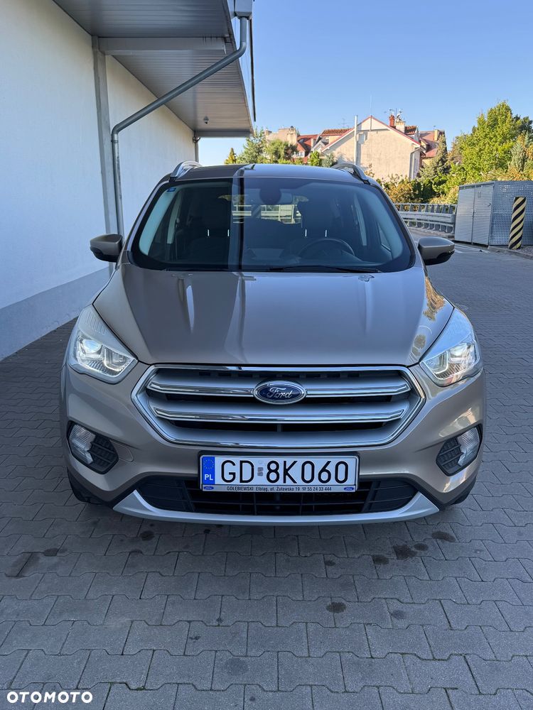 Ford Kuga 1.5 EcoBoost 2x4 Titanium - 8