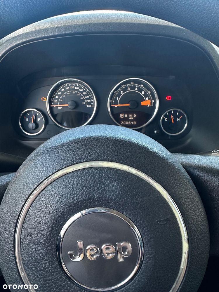 Jeep Compass - 8