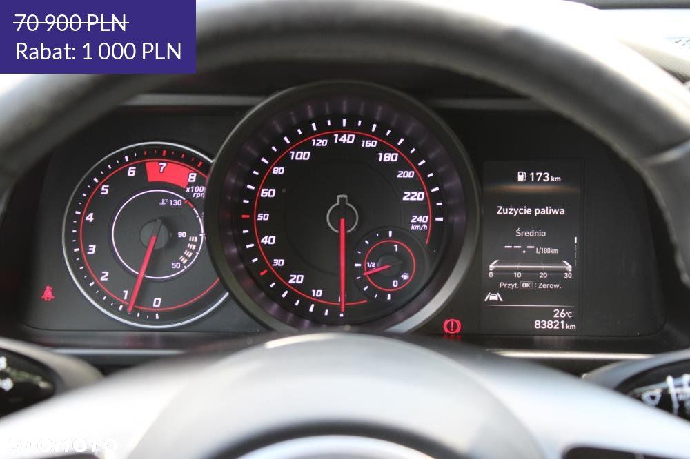 Hyundai Elantra - 26